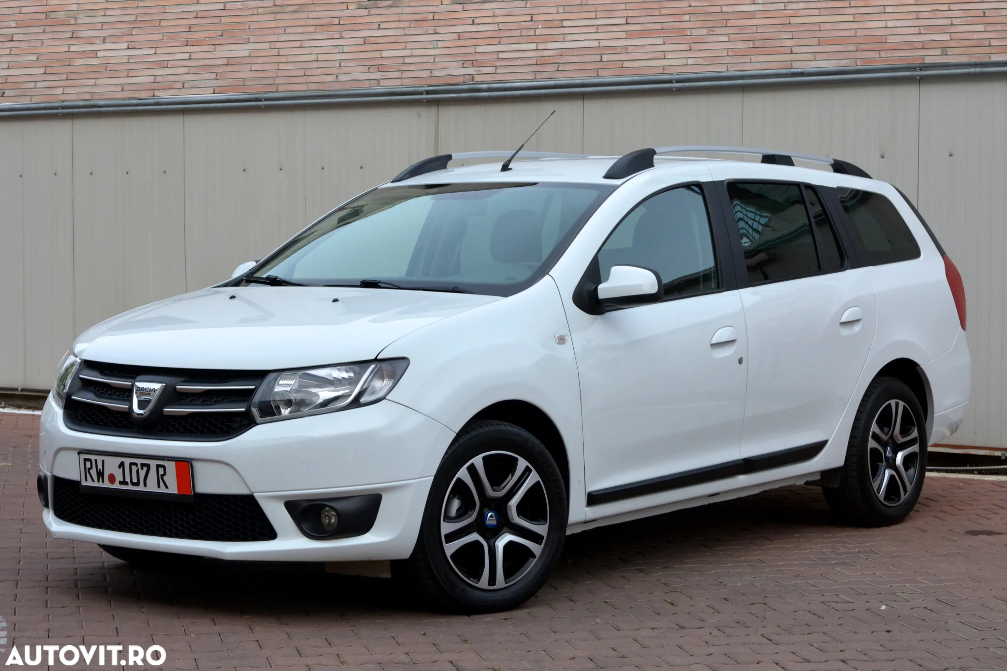 Dacia Logan - 3