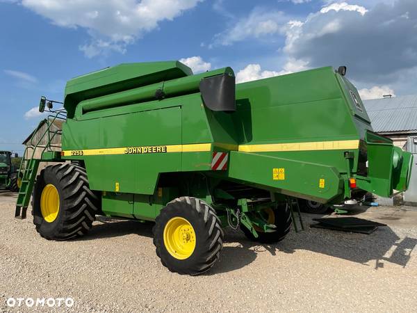 John Deere 2256 - 6