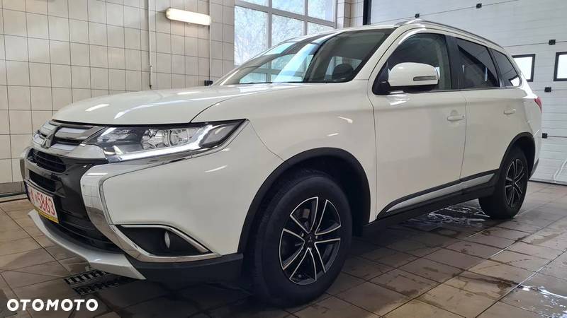 Mitsubishi Outlander 2.0 2WD Edition 100 - 3