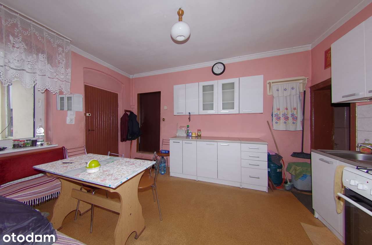 Police / okolica - dom na wsi-3