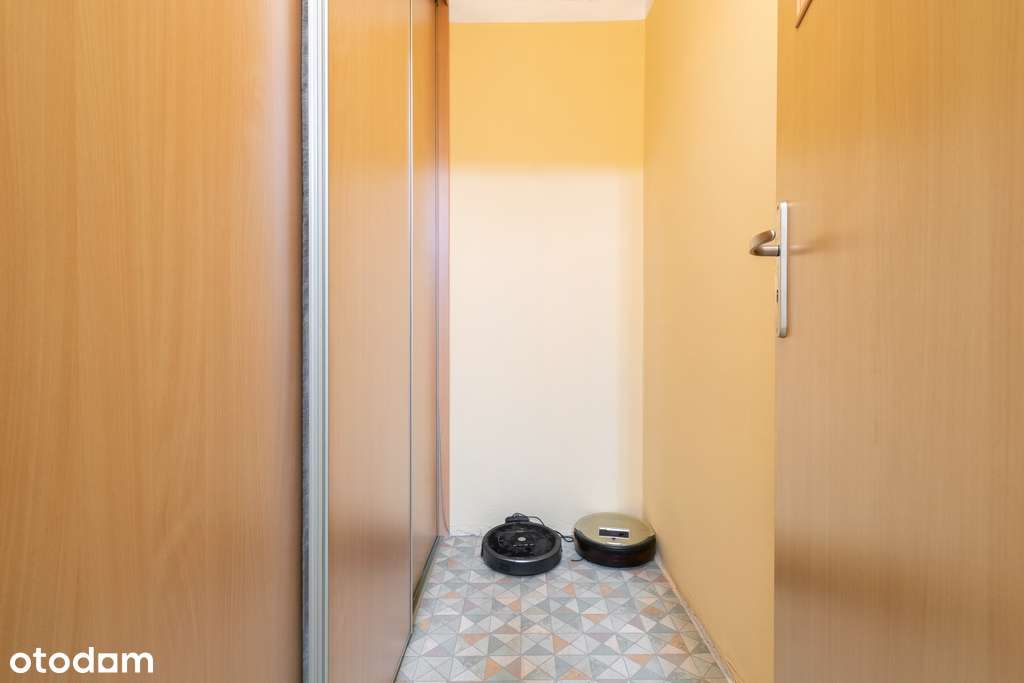 Funkcjonalne w samym sercu Katowic z balkonem-7