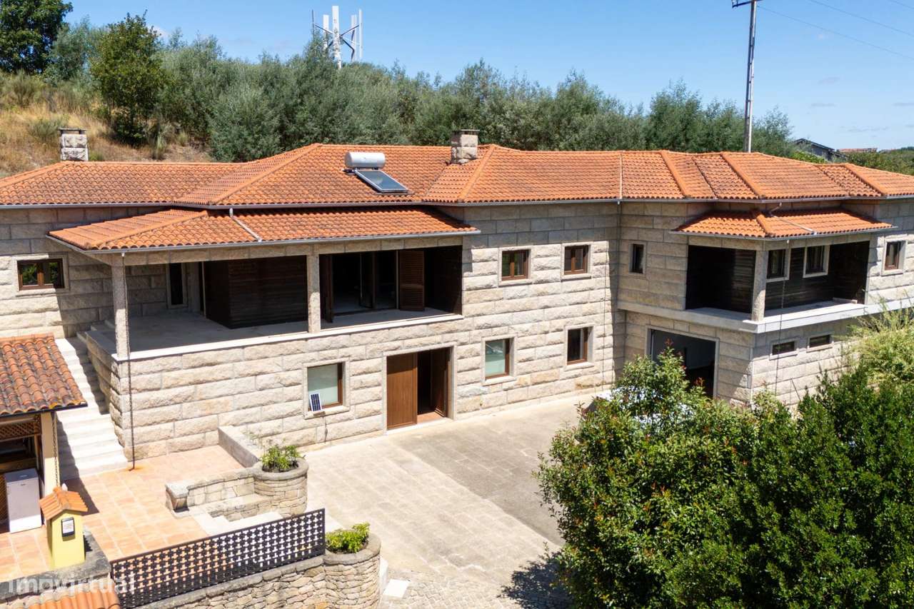 Oportunidade Única em Chaves - Grande imagem: 3/32