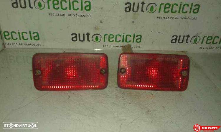 FAROL DE NEVOEIRO TRASEIRO ESQUERDO SSANGYONG KORANDO KJ 1998 - 1