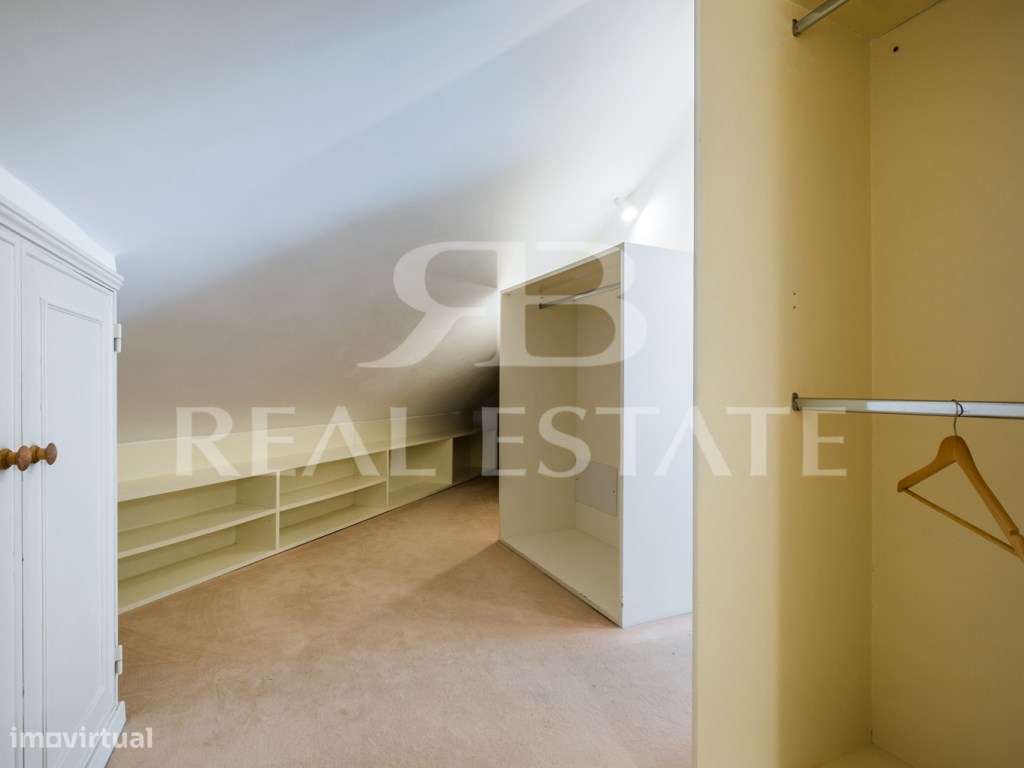 Moradia T4 tipo Chalet, com jardim, piscina e anexo T1 - Monte Esto...-48