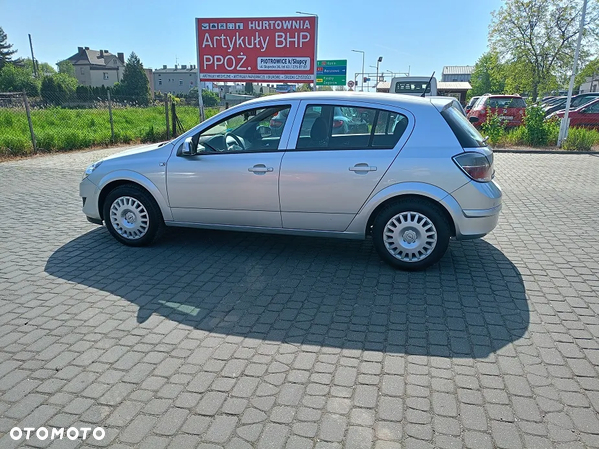 Opel Astra III 1.6 - 9