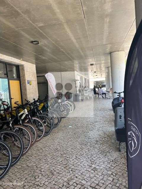 Loja venda junto Passeo Ribeirinho do Parque das Nações, Oportunidade!-9