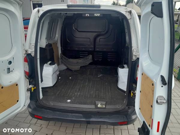 Ford Transit Courier 2018 - 7