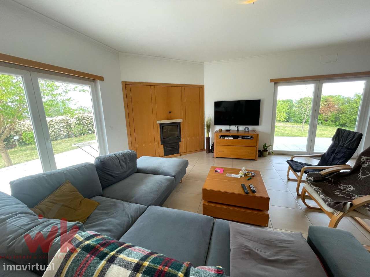 Moradia T4 Moderna com Vista Serra da Estrela-4