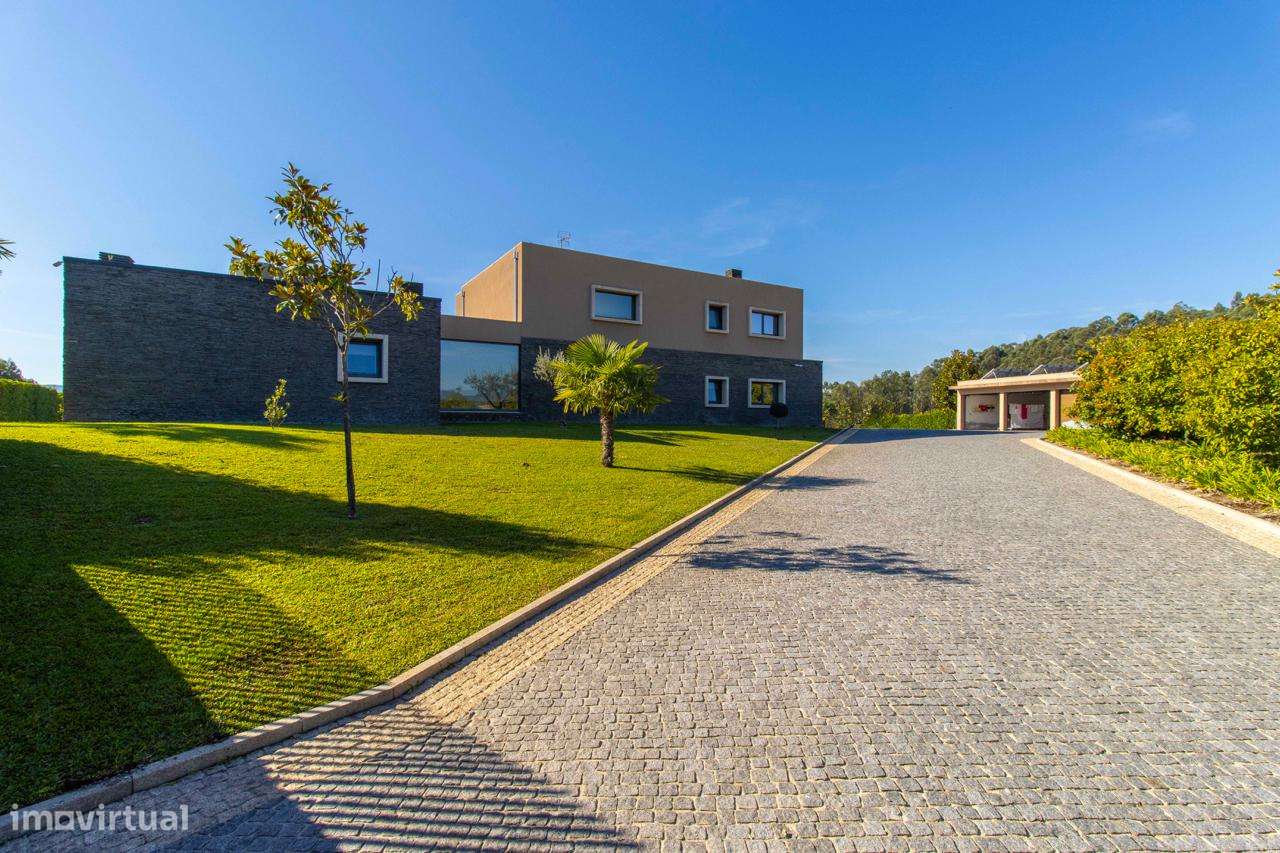 Moradia de Prestígio em Aveleda, Lousada - Grande imagem: 4/10