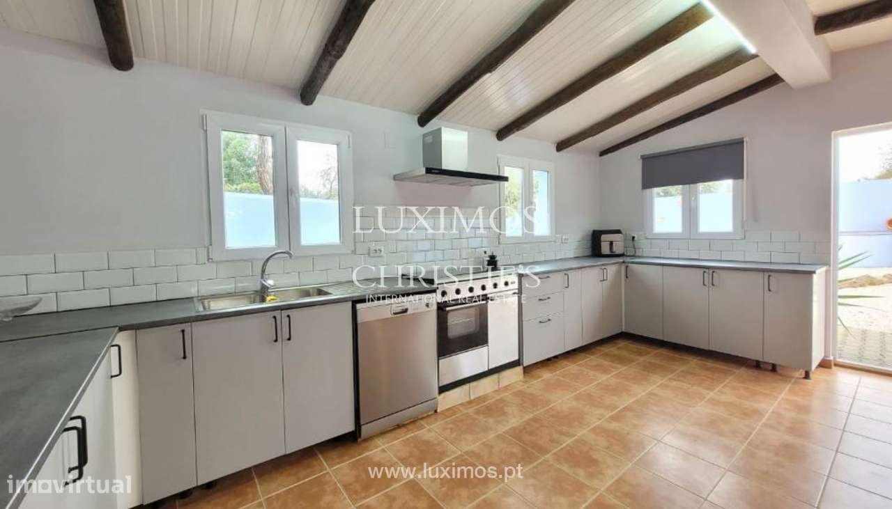 Moradia remodelada para venda em São Bartolomeu de Messines, Algarve - Grande imagem: 5/21