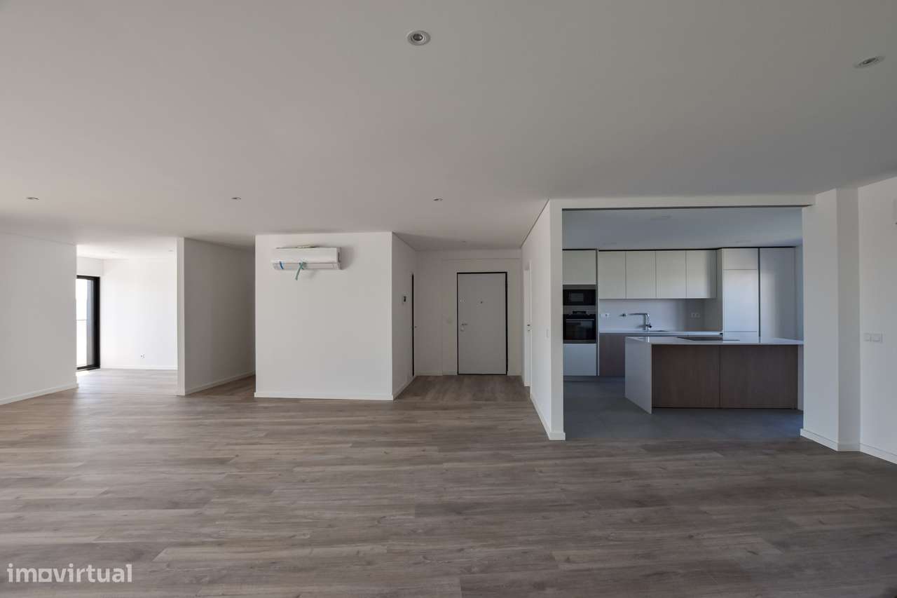 Penthouse T5 com vista rio e mar | Carnaxide, Lisboa - Grande imagem: 5/19