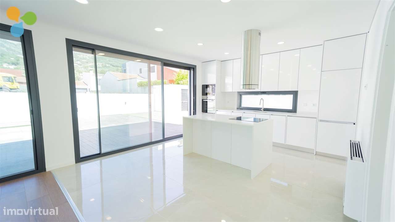 Moradia Isolada T4 Nova | Quinta da Ponte da Terra-9