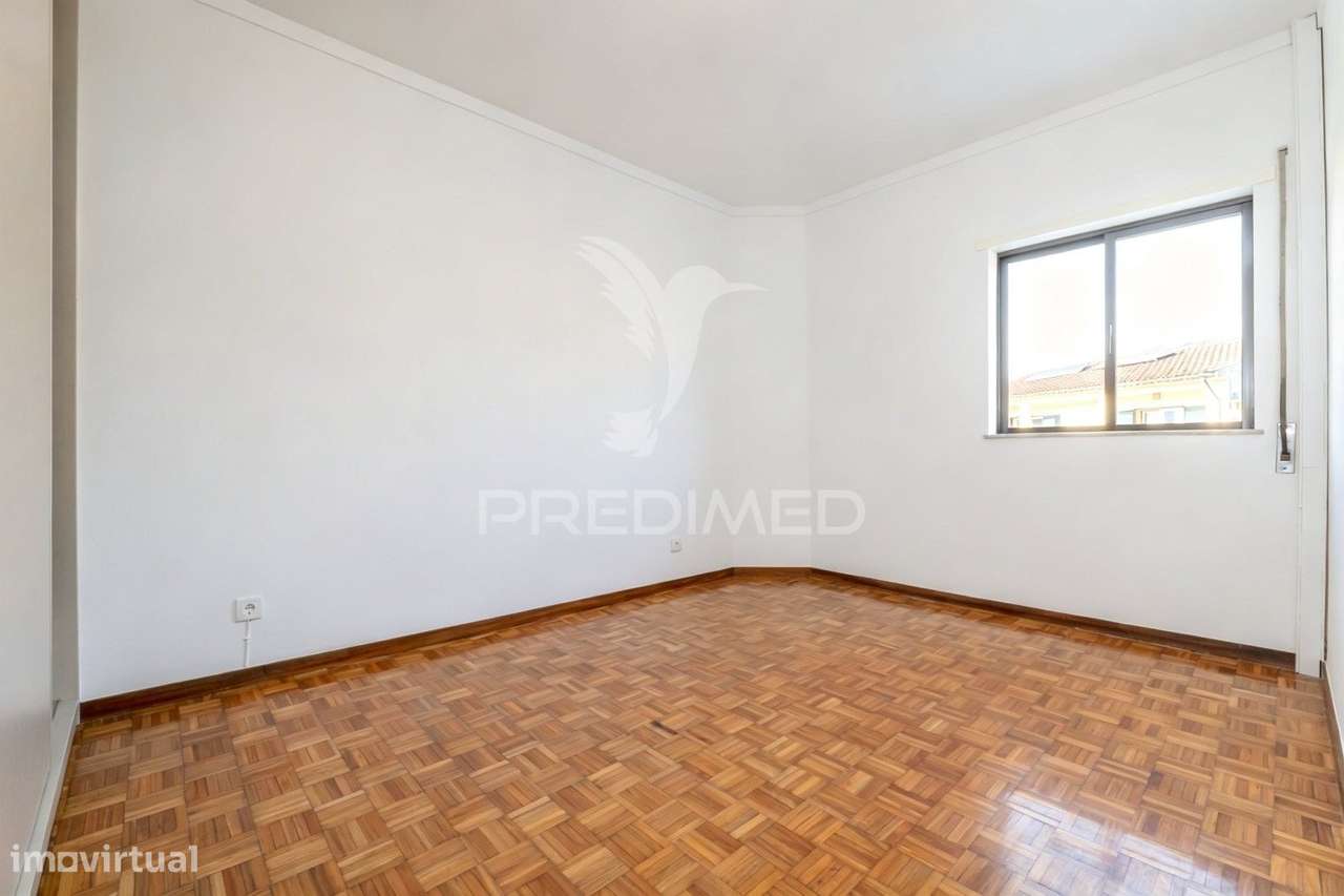 MORADIA BANDA T3 - Grande imagem: 5/9