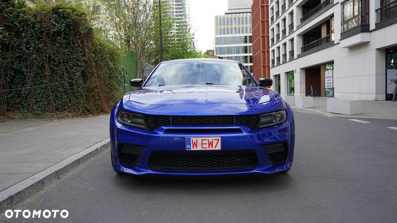 Dodge Charger 5.7 R/T - 4