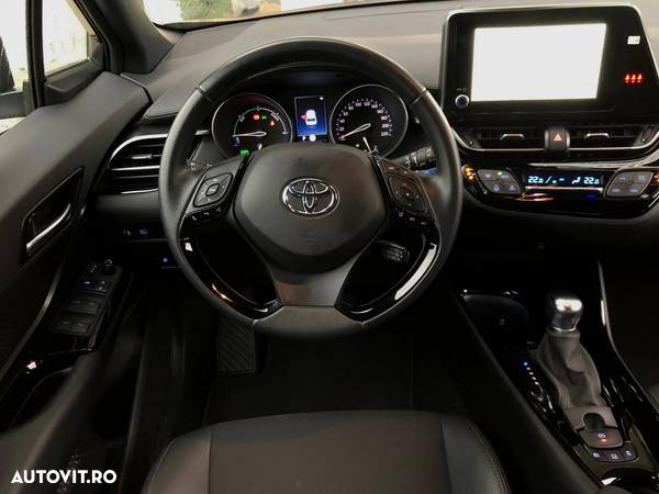 Toyota C-HR 1.8 HSD 122 CP 4x2 CVT Cult - 15