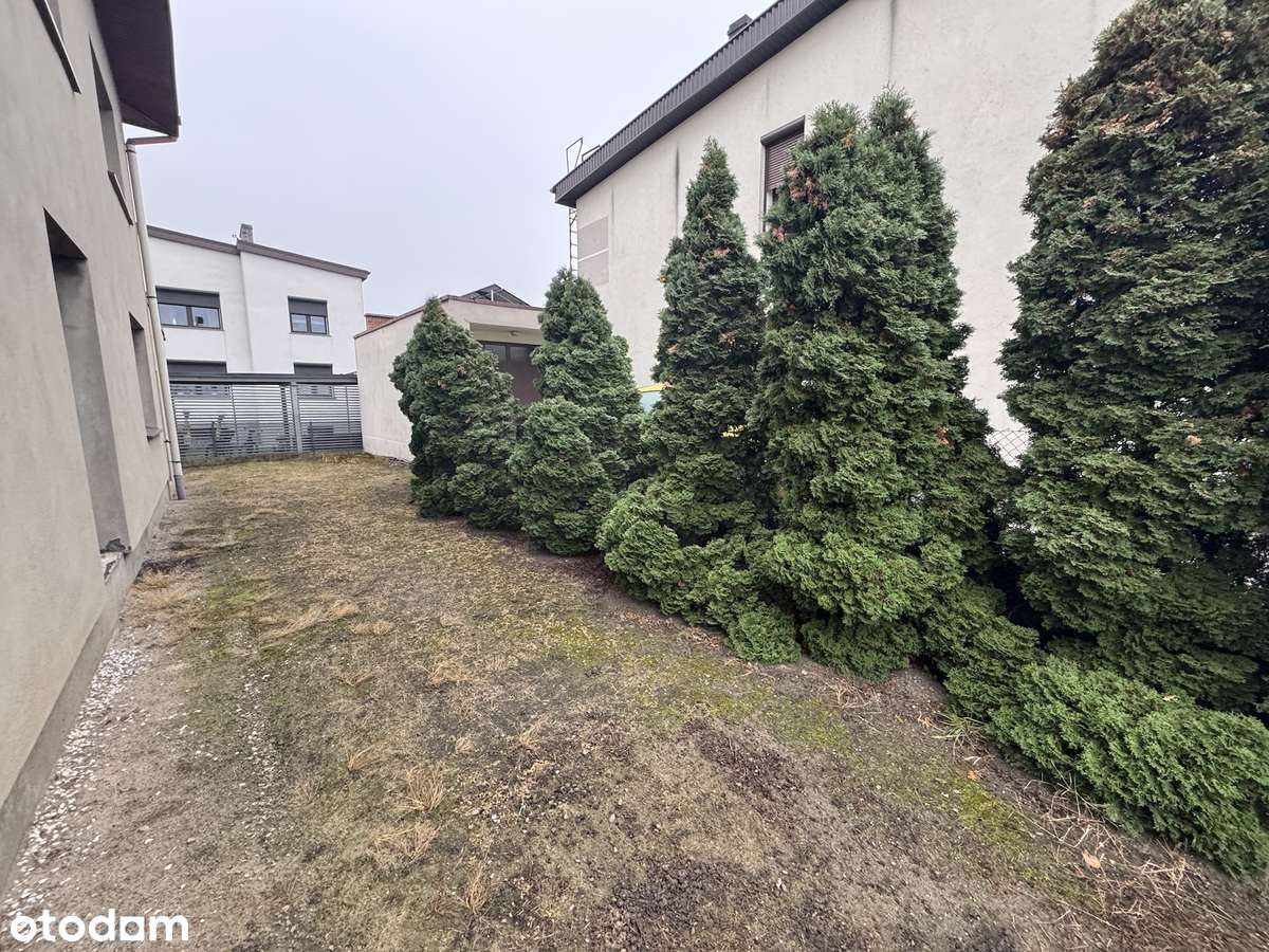 OKAZJA! - Dom w Centrum Ostrzeszowa - idealny pod wynajem 6 pokoi-6