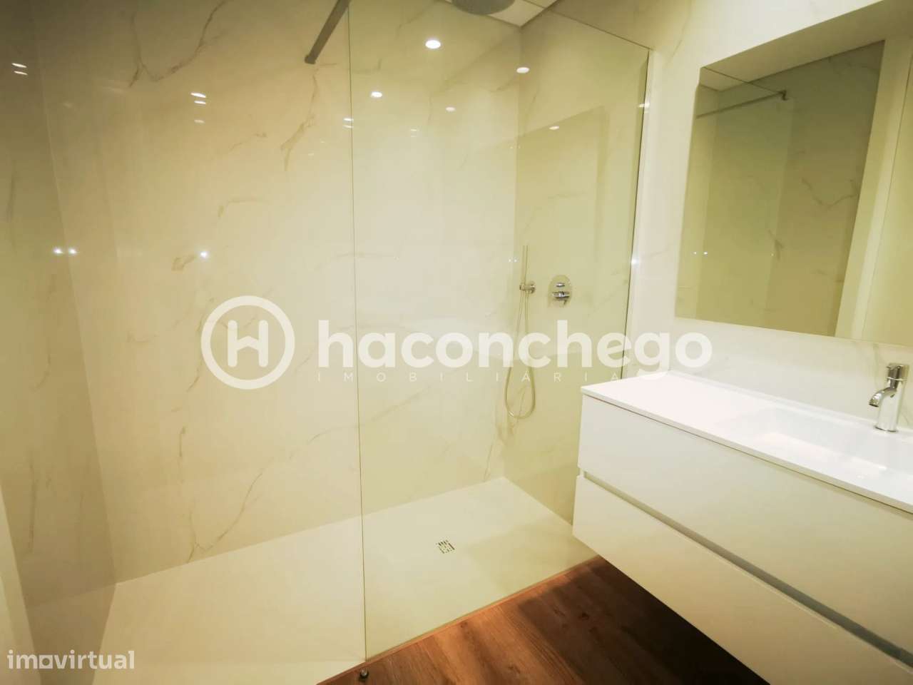 Apartamento T1 em Barcelos com lugar de garagem-24