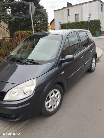 Renault Scenic - 13