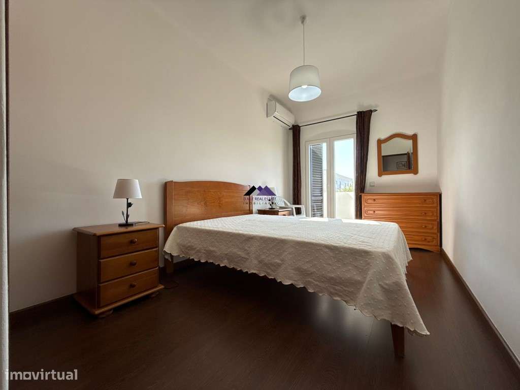 Moradia V3 com Estacionamento e Quintal-18