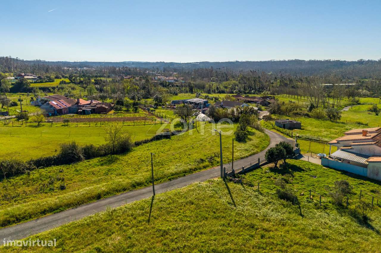 Terreno c/ projeto aprovado para duas moradias | Souto da Carpalhosa - Grande imagem: 4/26
