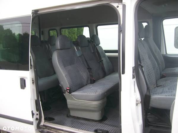 Ford Transit - 22