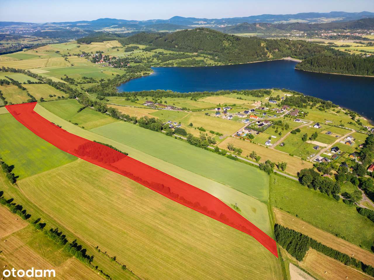 Działka rekreacyjna nad Zalewem Bukówka w Miszkowicach (Sudety)