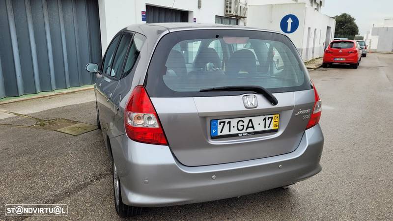 Honda Jazz 1.2 LS Cool Plus - 37