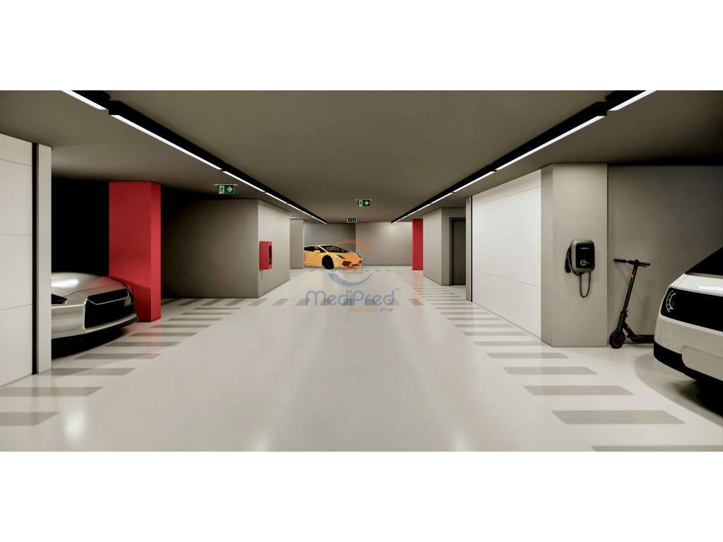 Apartamento T4 DUPLEX - Condomínio Privado, Centro de Loures-18