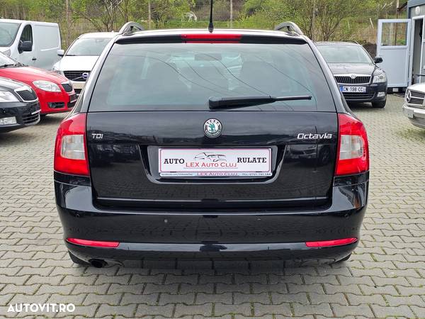 Skoda Octavia 1.6 TDI AMBITION - 10