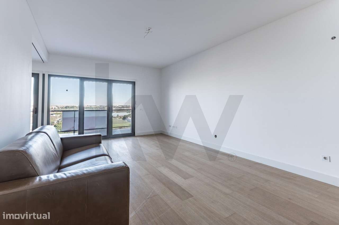 Apartamento T2 | Vista Panorâmica sobre o Tejo - Grande imagem: 4/52