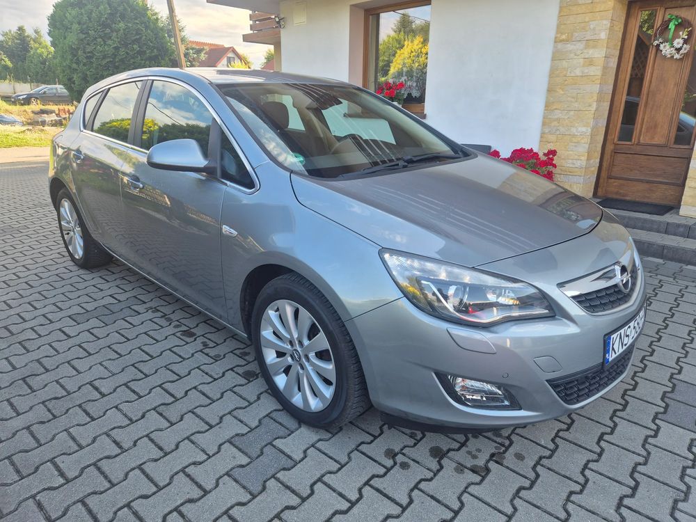 Opel Astra J (2009-2019) 1.4 T Cosmo S&S 2010