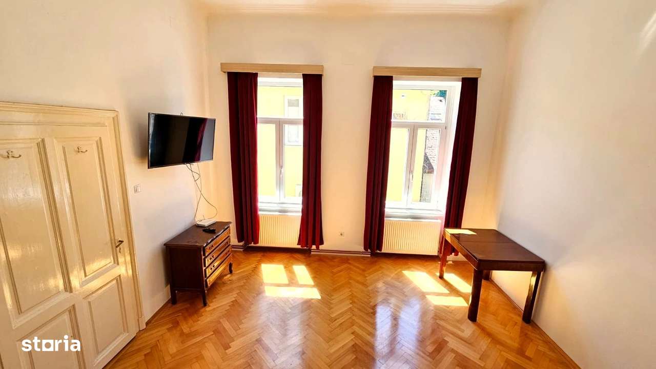 0 %comision Apartament cochet, etajul 1, sud, cladire istorica Central-16