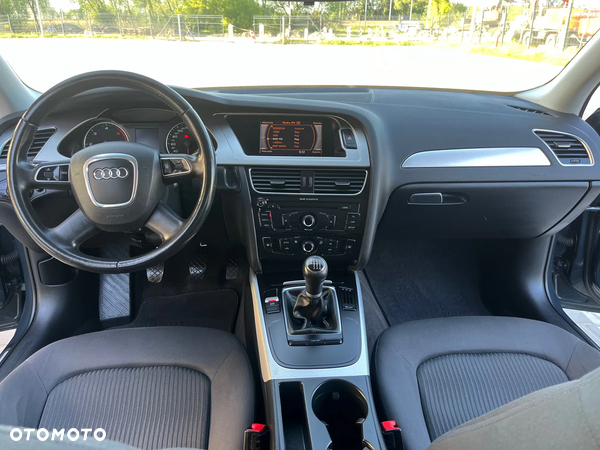 Audi A4 Avant 2.0 TDI - 7
