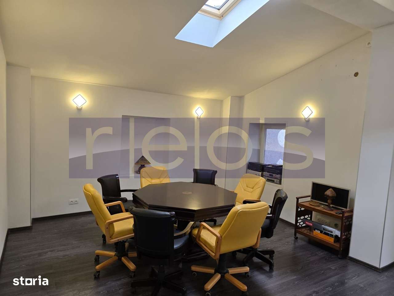 DE INCHIRIAT SPAȚIU COMERCIAL ZONA EMINESCU - Imagine principală: 3/20