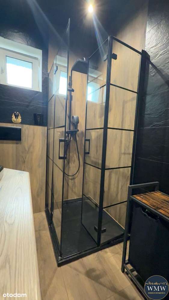 Komfortowe mieszkanie z tarasem, ogrodem i garażem – centrum Żagania-10