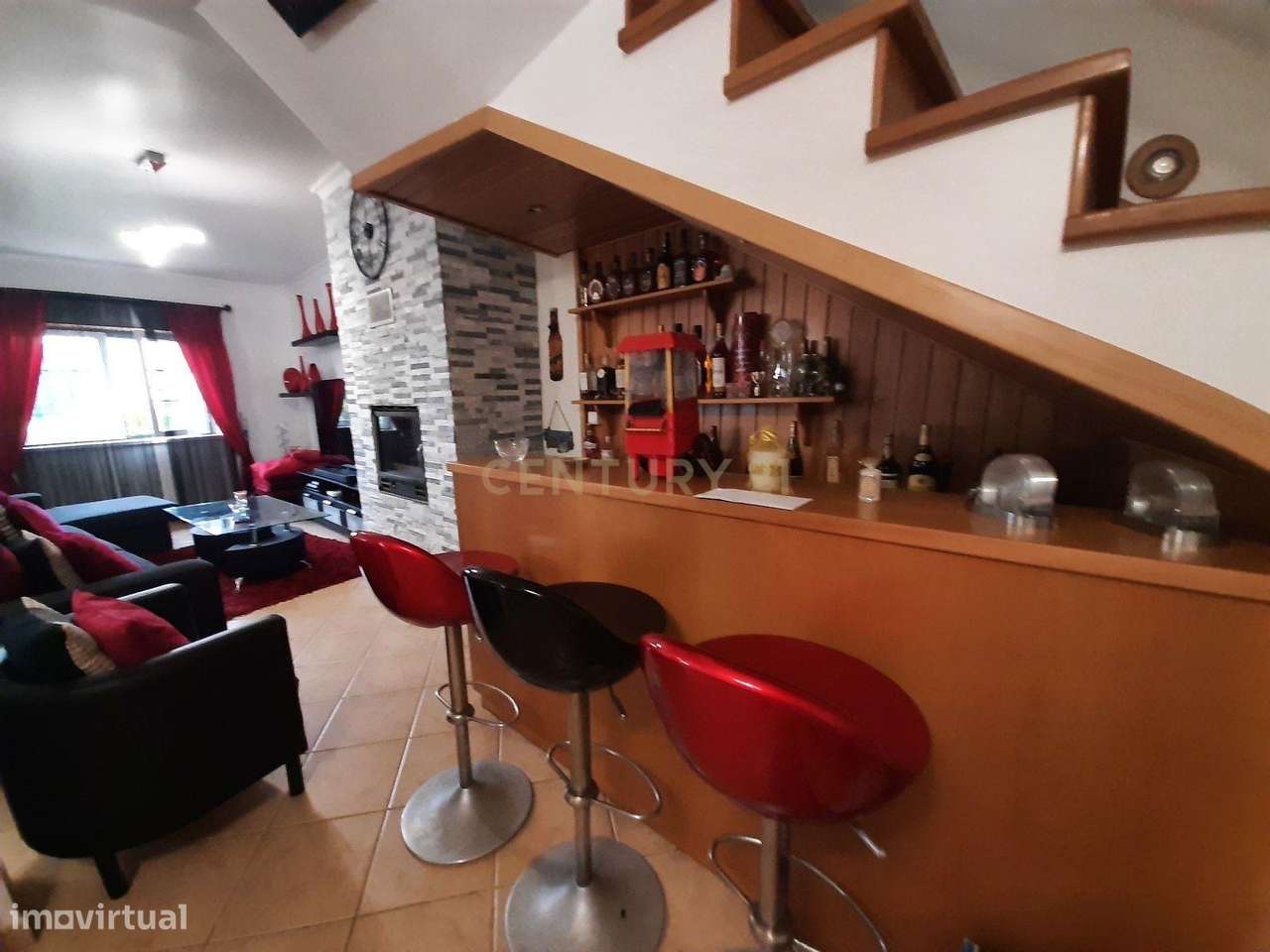 Moradia  T3 na  Lourinhã com Piscina  Garagem e Churrasqueira-7