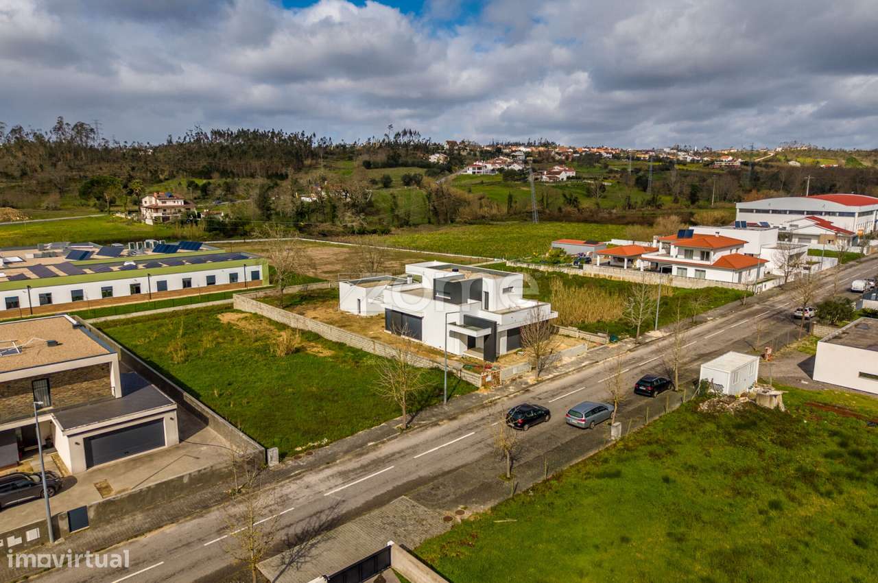 Moradia T3 - Leiria-15