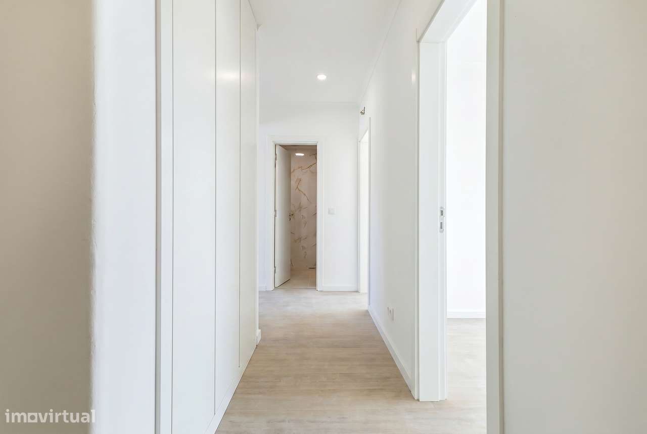 T2 a Estrear junto ao parque central da Amadora | Design moderno-6