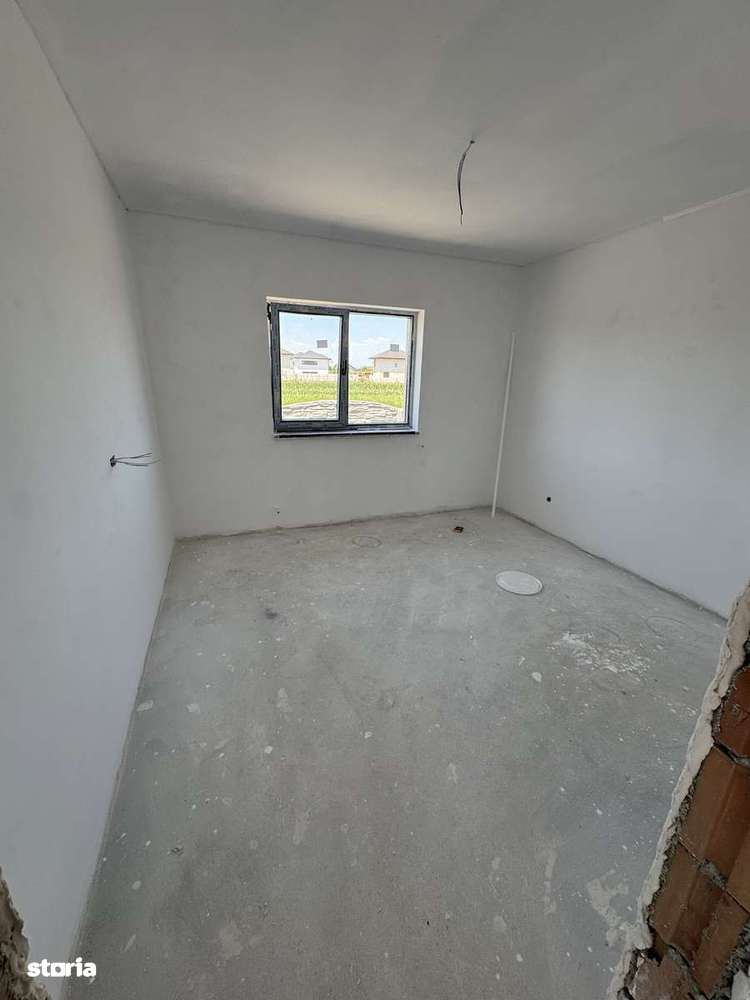 Casa Clinceni 3 camere 300 mp teren si terasa acoperita - Imagine principală: 5/10