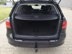 Volkswagen Passat 1.6 TDI Comfortline - 29