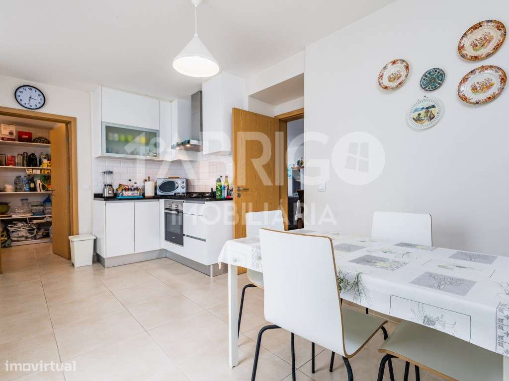 T4 Duplex no centro da Marinha Grande-27
