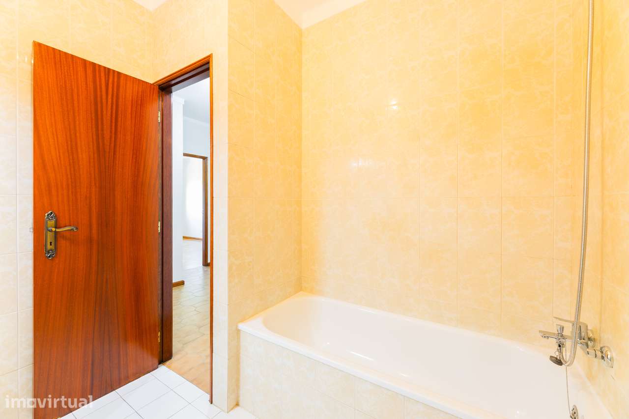 Apartamento T3 em S. Vicente-21