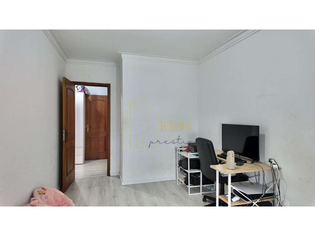 Apartamento T3 Urbanização LOIOS-17