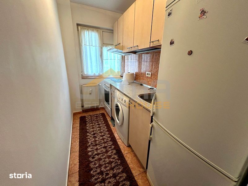 Apartament 3 camere la etajul 2 in zona Aurel Vlaicu