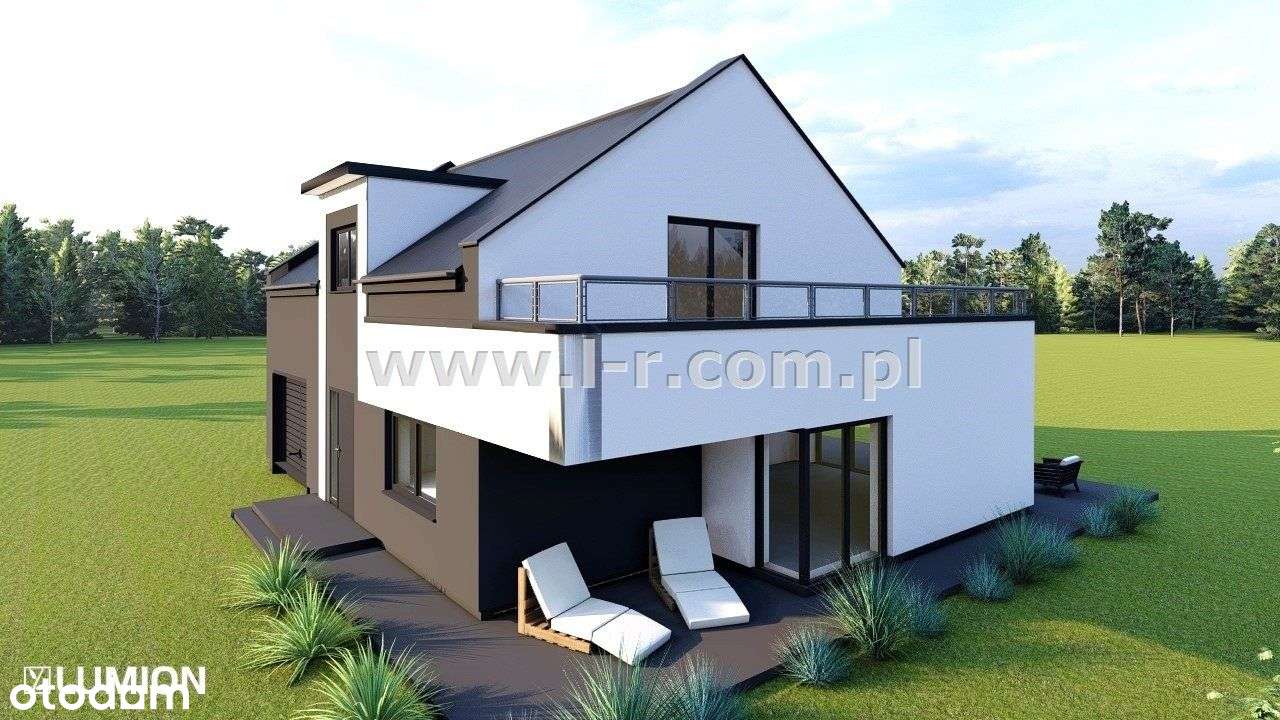 Przestronny Dom W Znakomitej Lokalizacji-0