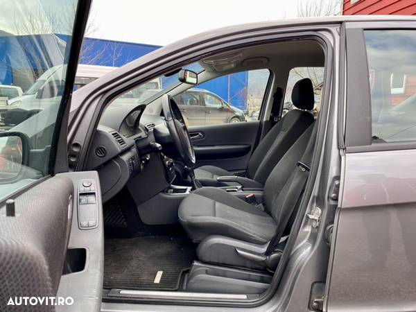 Mercedes-Benz A 150 BlueEFFICIENCY - 9