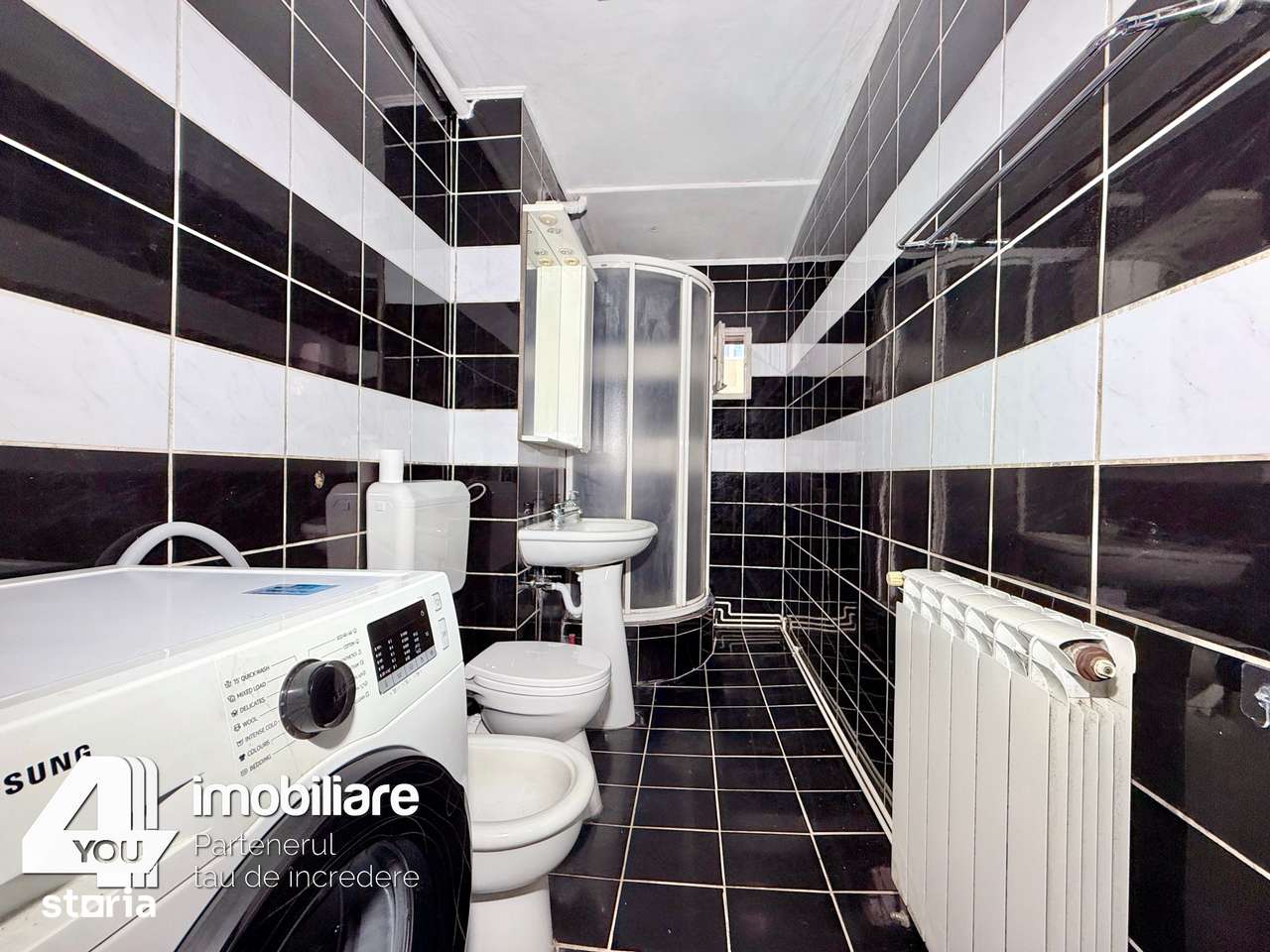 Apartament 4 camere lângă Liceul Pedagogic,112 mp ,et.3/4 cu termotecă - Imagine principală: 4/18