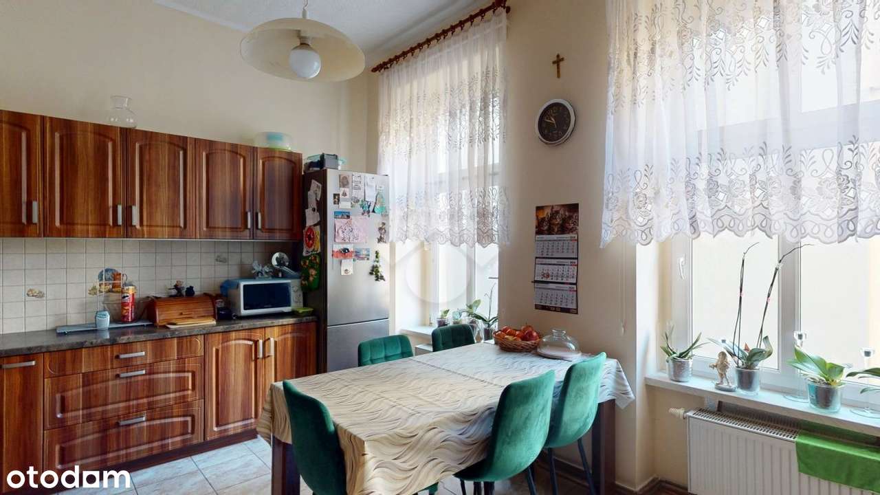 4 pokoje | Dwustronne | 1 piętro | Balkon-2