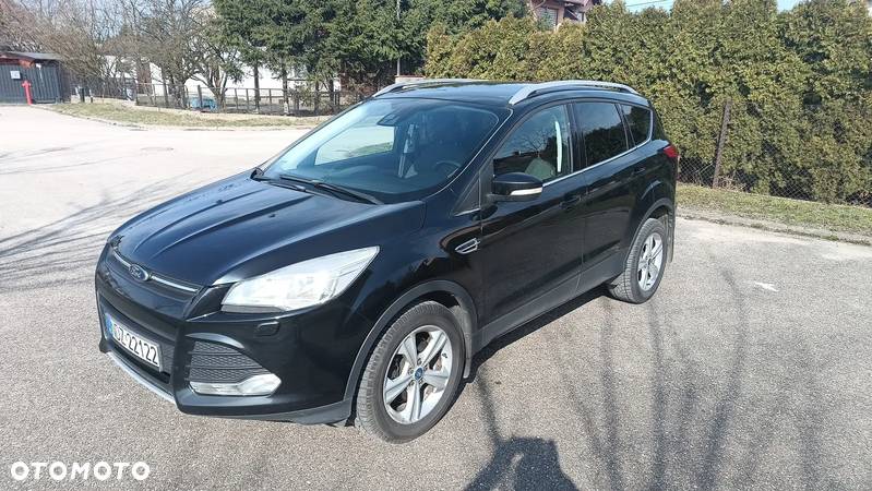 Ford Kuga 2.0 TDCi FWD Titanium - 2