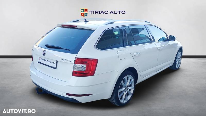 Skoda Octavia 1.6 TDI DSG Clever - 5